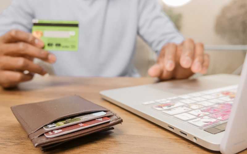 Como você poderia maximizar seus cartões de crédito