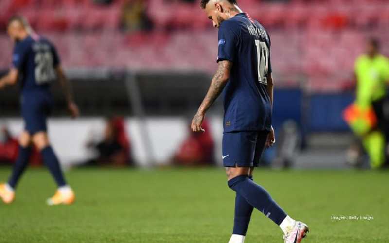 Após reclamar de desconforto, PSG deixa Neymar fora dos próximos jogos