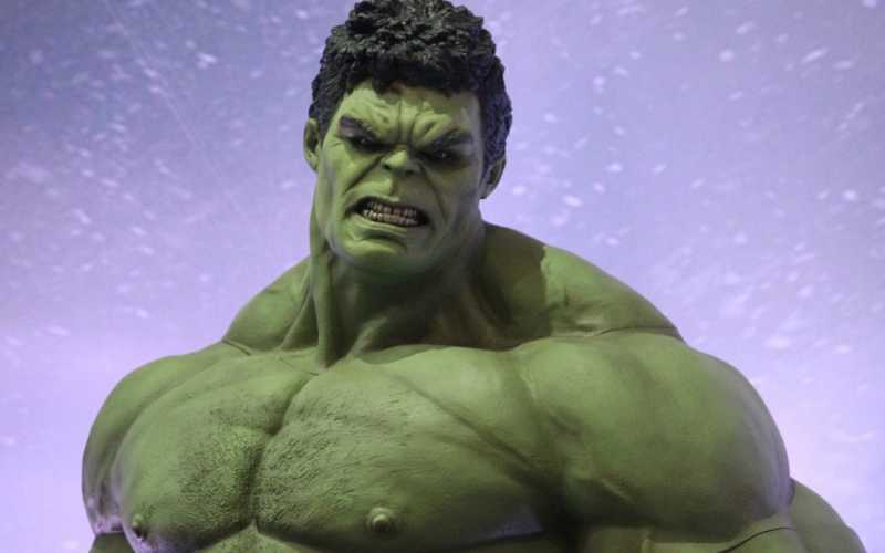 Assista ao filme do Hulk na SKY Telecine