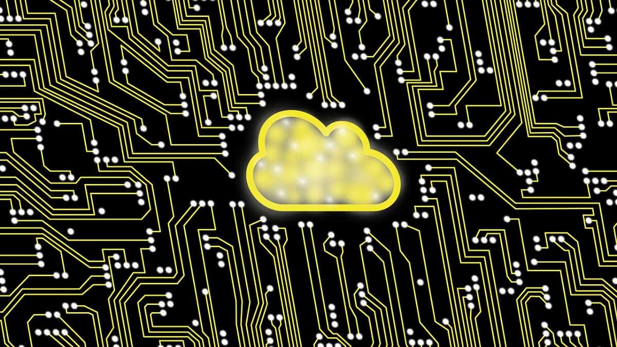 Qual é a importância do armazenamento de dados em nuvem