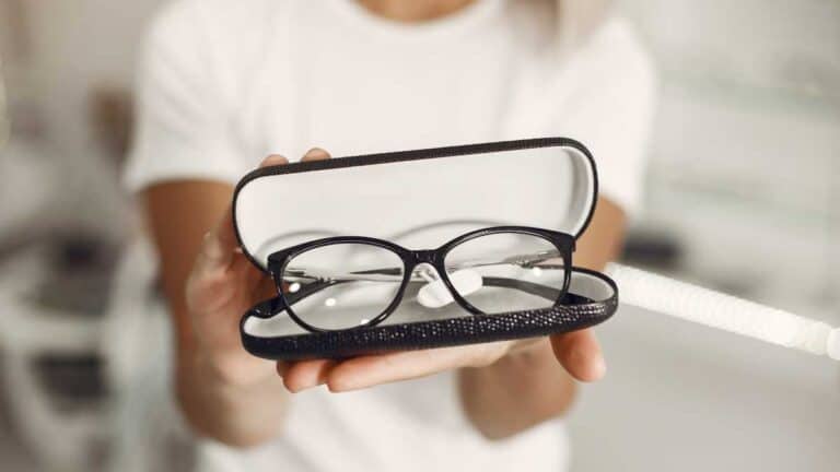 Tendências em armações de óculos de grau feminino